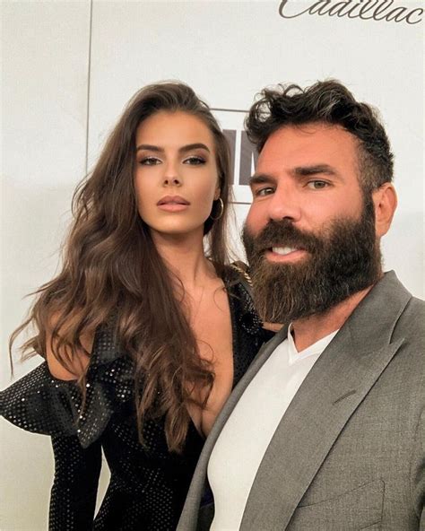 dan bilzerian with nude girls|Instagram King Dan Bilzerian poses with topless models, private。